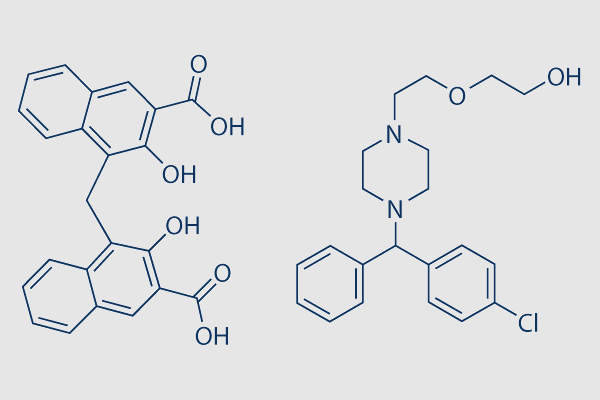 Hydroxyzine pamoate