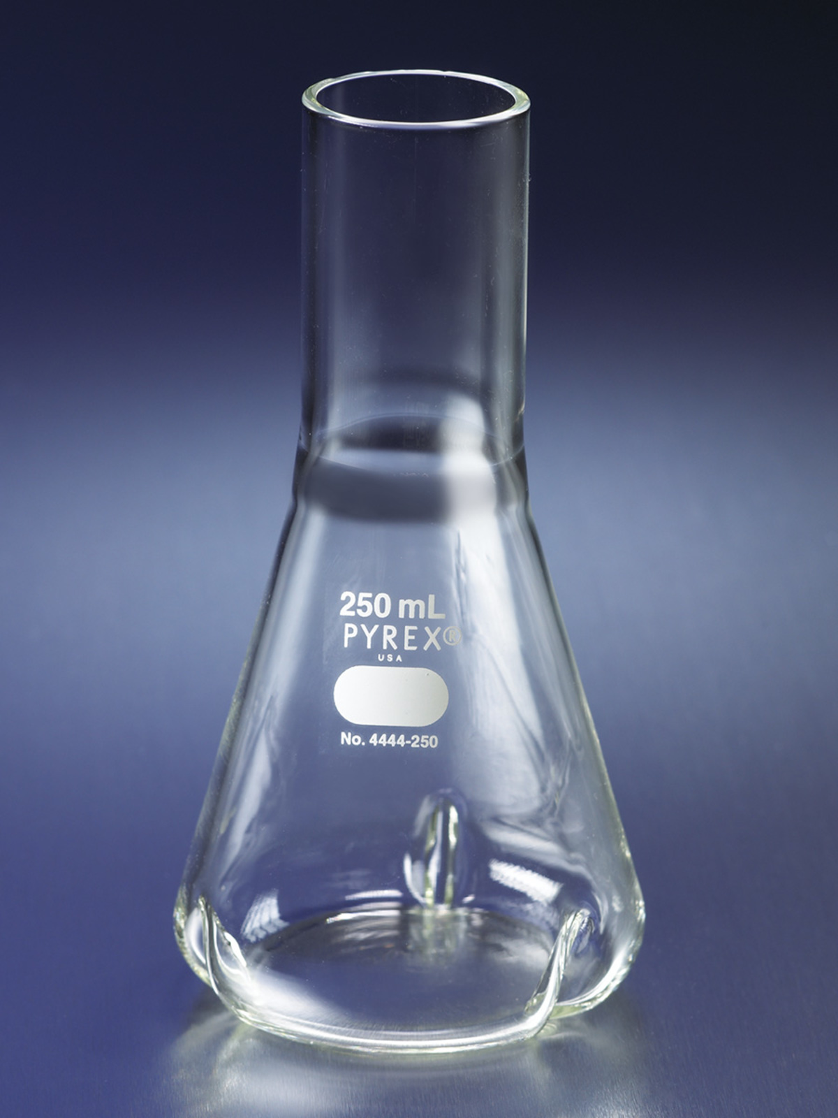 PYREX® 500 mL Delong Shaker Erlenmeyer Flask with Baffles