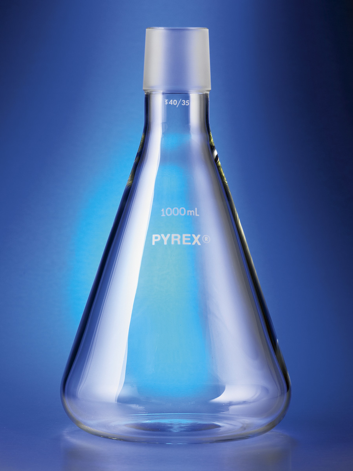 PYREX® 4000 mL Erlenmeyer Flask with 40/35 Standard Taper Joint, without Tubulation