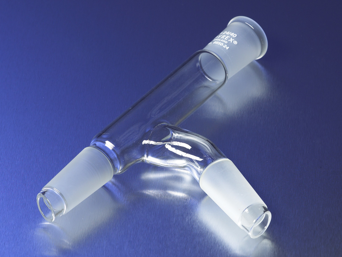PYREX® 60° Angle Distilling Connecting Adapters with 24/40 Standard Taper Joints